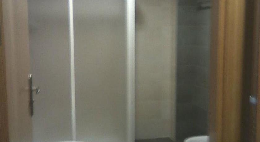 Hostal Europa Castejon  Ruang foto