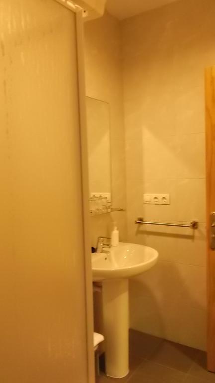 Hostal Europa Castejon  Bagian luar foto